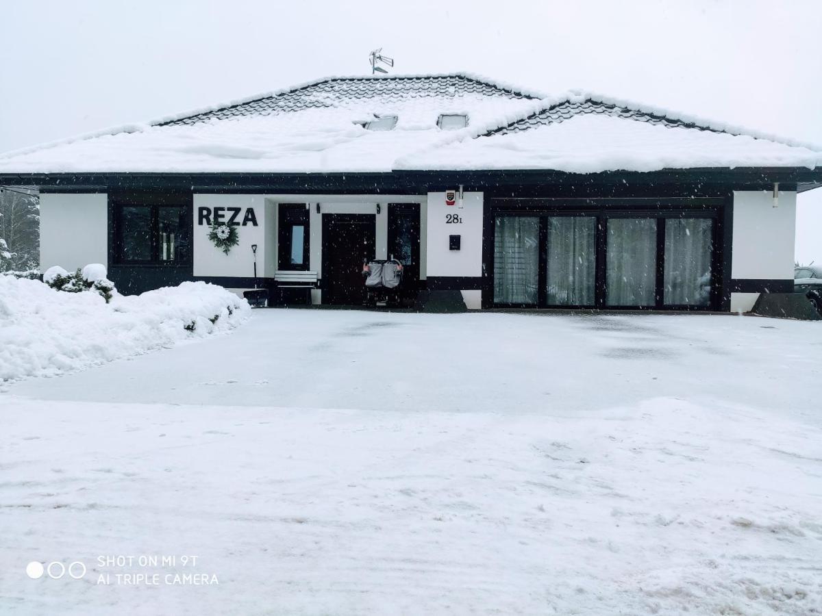 Villa Reza à Bełchatów Extérieur photo